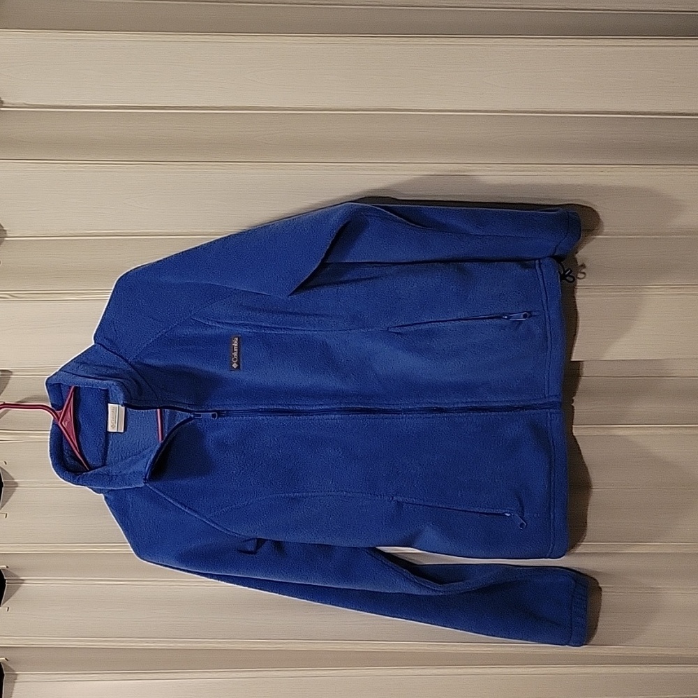 Women's Columbia jacket.